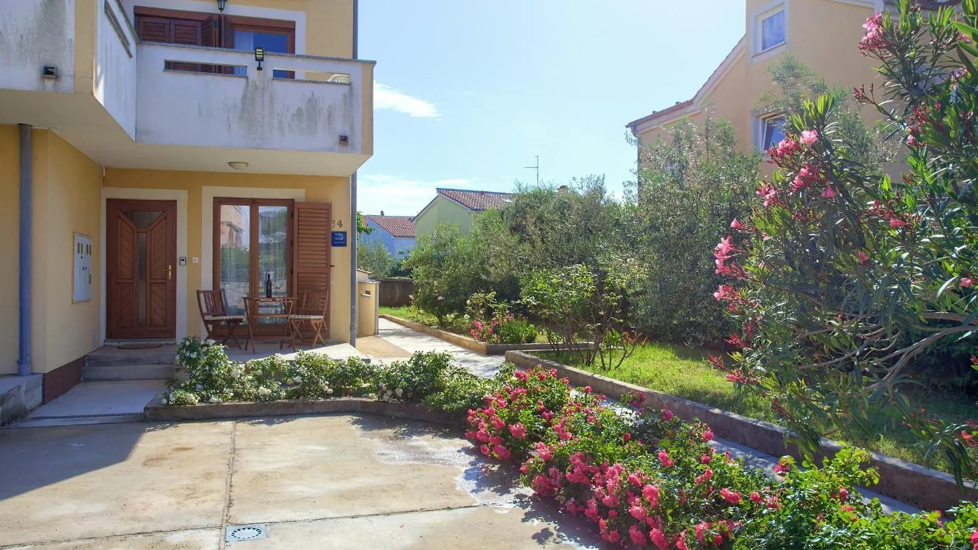 דירה קרק Apartman Meri
